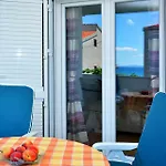 M & M Apartman